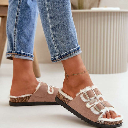 Slippers model 199898 - Très Elite