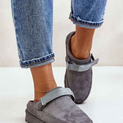 Slippers model 200115 - Très Elite