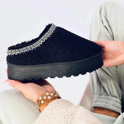 Slippers model 200758 - Très Elite