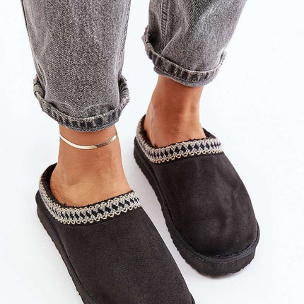 Slippers model 202660 - Très Elite