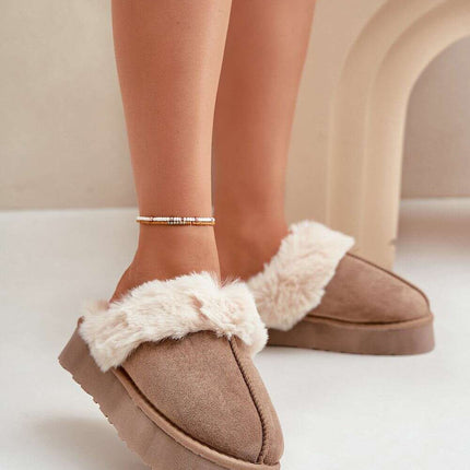 Slippers model 203583 - Très Elite