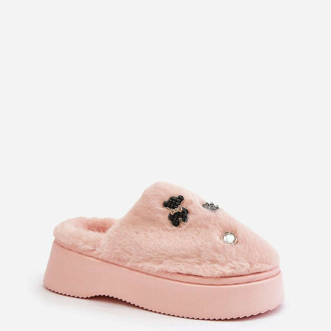 Slippers model 203621 - Très Elite