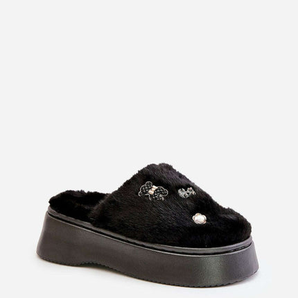 Slippers model 203623 - Très Elite