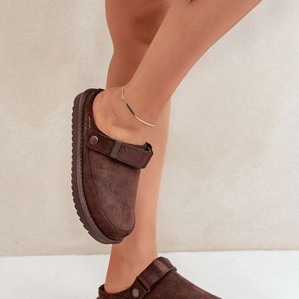 Slippers model 204651 - Très Elite