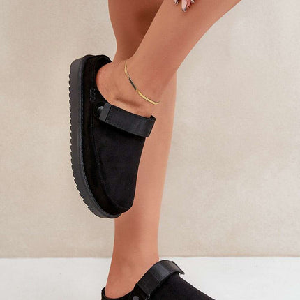 Slippers model 204651 - Très Elite