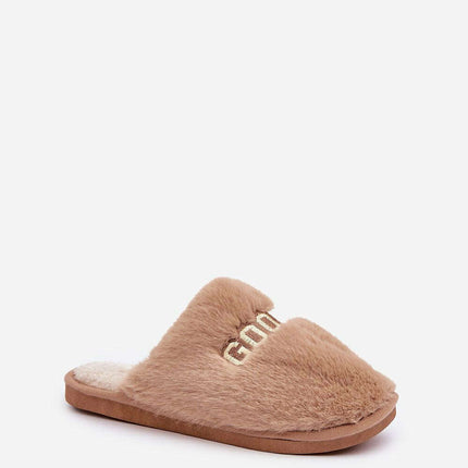 Slippers model 204940 - Très Elite