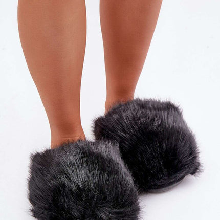 Slippers model 204952 - Très Elite