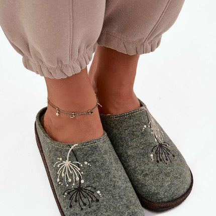 Slippers model 220064 - Très Elite
