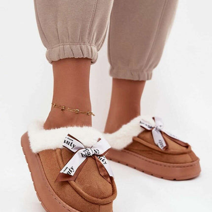 Slippers model 220539 - Très Elite