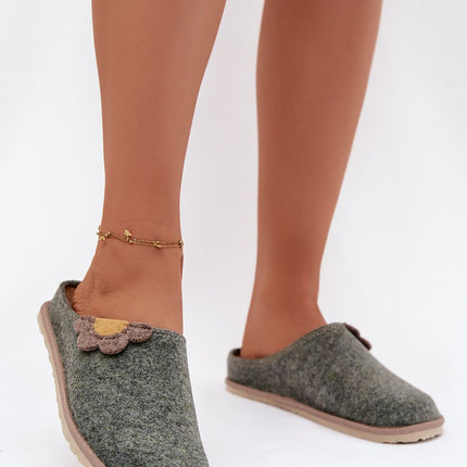 Slippers model 222278 - Très Elite