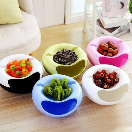 Snack & Stream Plate with Dual Compartments and Phone Dock - Your Perfect Snacking Partner - Très Elite