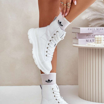 Sneakers model 202228 - Très Elite
