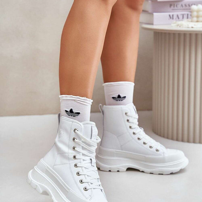 Sneakers model 202228 - Très Elite