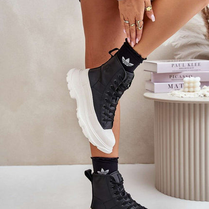 Sneakers model 202229 - Très Elite