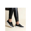 black / 35