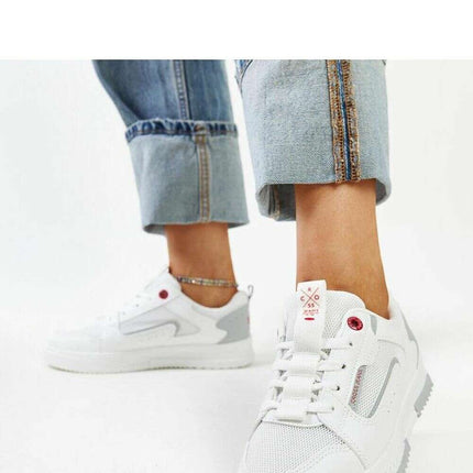 Sneakers model 207352 - Très Elite