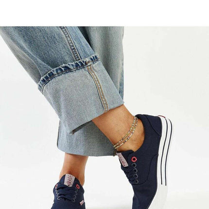 Sneakers model 207354 - Très Elite