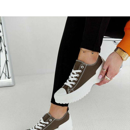 Sneakers model 207546 - Très Elite