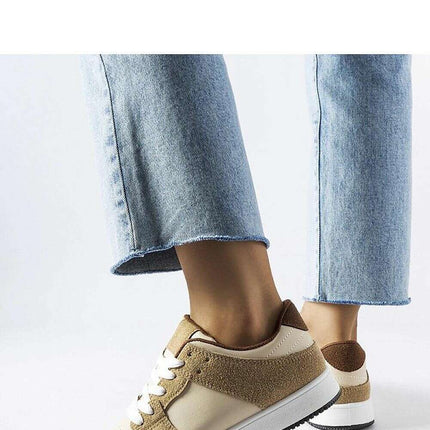 Sneakers model 207707 - Très Elite