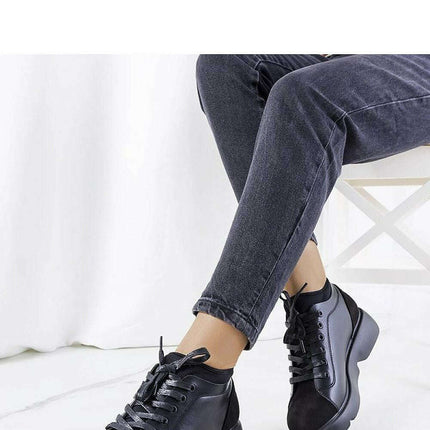 Sneakers model 208035 - Très Elite
