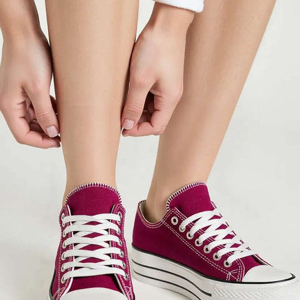 Sneakers model 210316