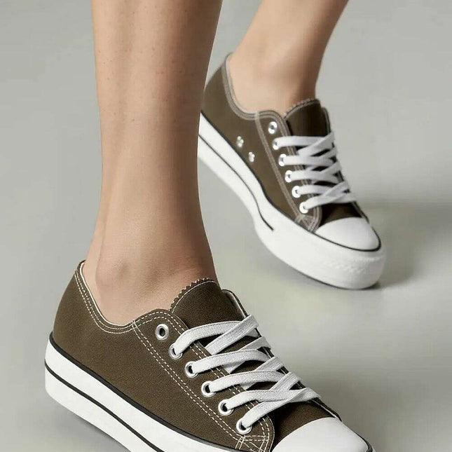 Sneakers model 210348