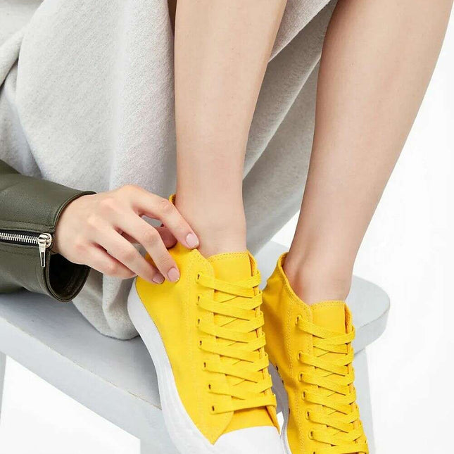 Sneakers model 210513