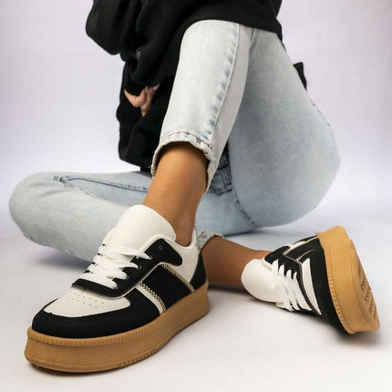 Sneakers model 210573 - Très Elite