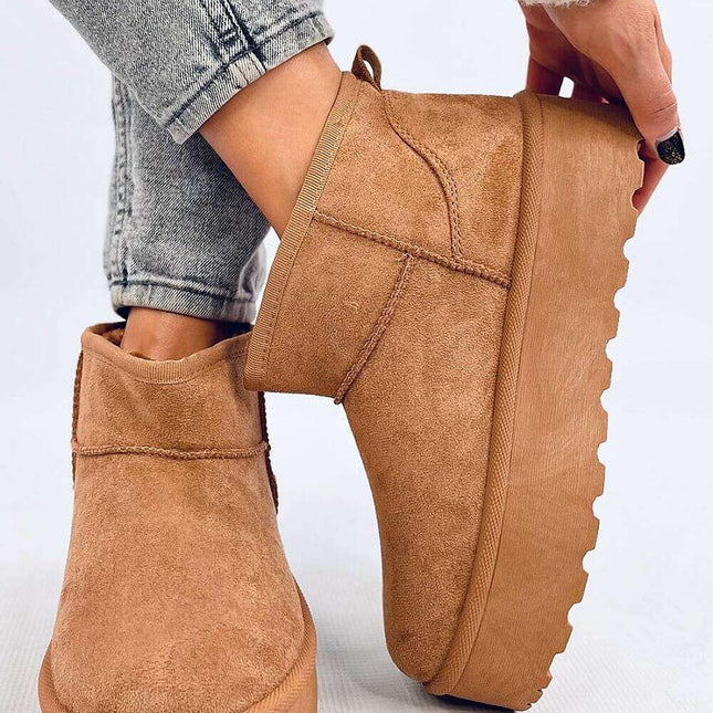 Snow boots model 202137