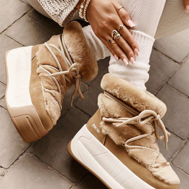 Snow boots model 202226