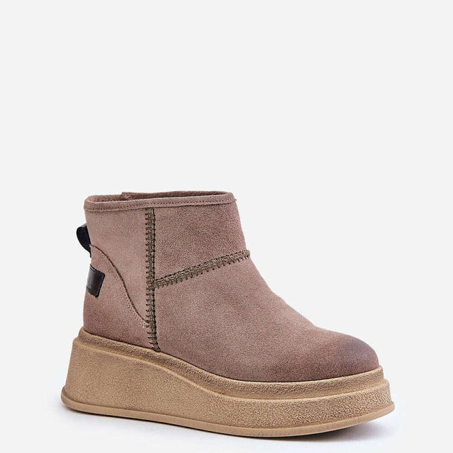 Snow boots model 203579