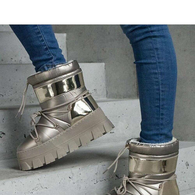 Snow boots model 205017