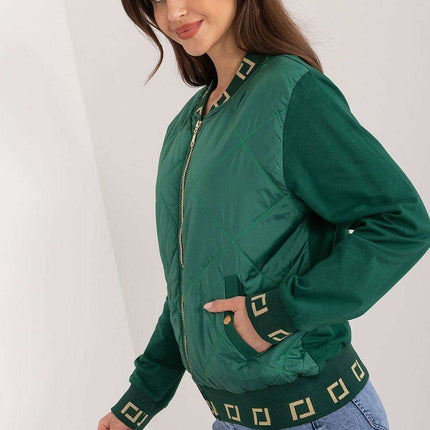 Snug Quilted Zip-Up Pullover - Très Elite