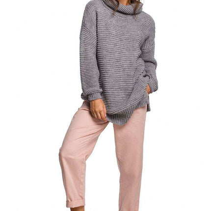 Snug and Stylish Turtleneck BE Knit Sweater for Cold Weather - Très Elite