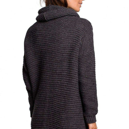 Snug and Stylish Turtleneck BE Knit Sweater for Cold Weather - Très Elite