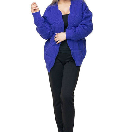 Snuggly Peekaboo Sweater - Très Elite