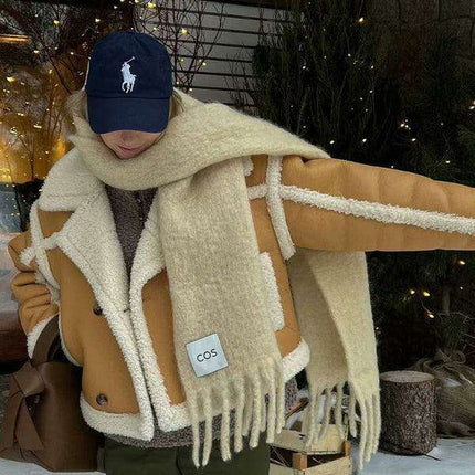 Soft Touch Women's Lambswool Plush Jacket - Relaxed Fit - Très Elite