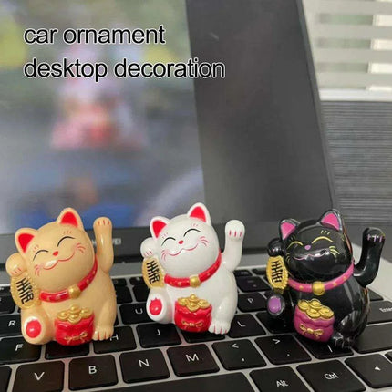 Solar-Powered Lucky Cat Figurine for Abundance and Good Fortune - Très Elite