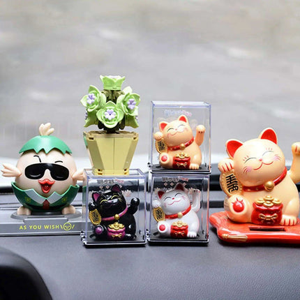 Solar Waving Lucky Cat: Eco-Friendly Maneki Neko for Home and Office Good Fortune - Très Elite