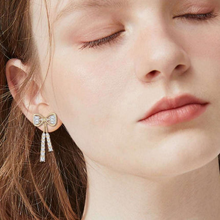 Sophisticated 1.12 Carat Lab-Grown Diamond Bow Earrings with Sterling Silver and Platinum or 18K Gold Finishes - Très Elite