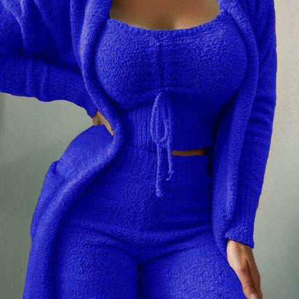 Sophisticated 3-Piece Polyester Suit Set with Plush Tie Detail - Très Elite