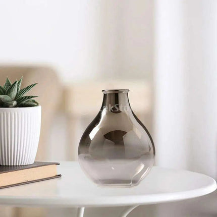 Sophisticated Ash Ombre Glass Vase - Chic Decorative Accent for Any Space - Très Elite