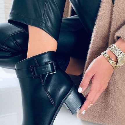 Sophisticated Black Heel Boots for Modern Elegance - Très Elite