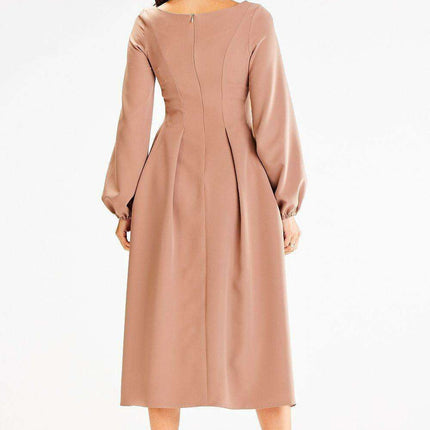 Sophisticated Boat Neck Blouson Midi Dress - Très Elite