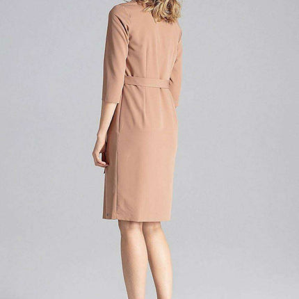Sophisticated Business Dress with Stylish Waist Belt - Très Elite