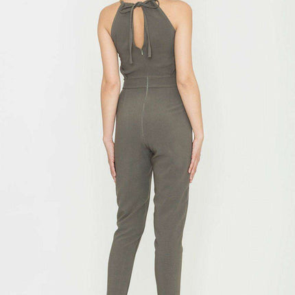 Sophisticated Chain-Detail Jumpsuit - Très Elite