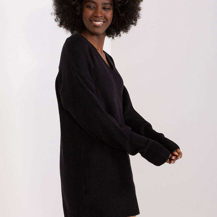 Sophisticated Contemporary Knit Sweater with Timeless Elegance - Très Elite
