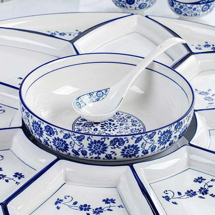 Sophisticated Elegance: Stunning Ceramic Tableware Set for Upscale Dining - Très Elite