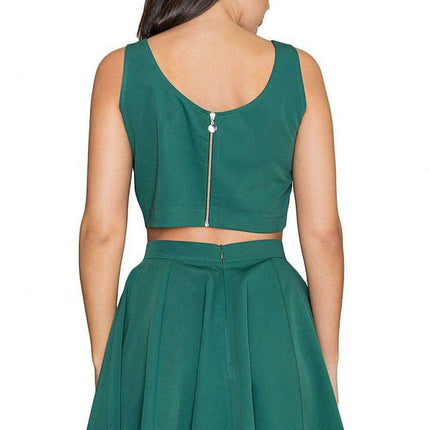 Sophisticated Flared Skirt and Top Outfit - Très Elite