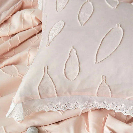 Sophisticated Floral Jacquard Antibacterial Summer Quilt with 3D Design - Très Elite